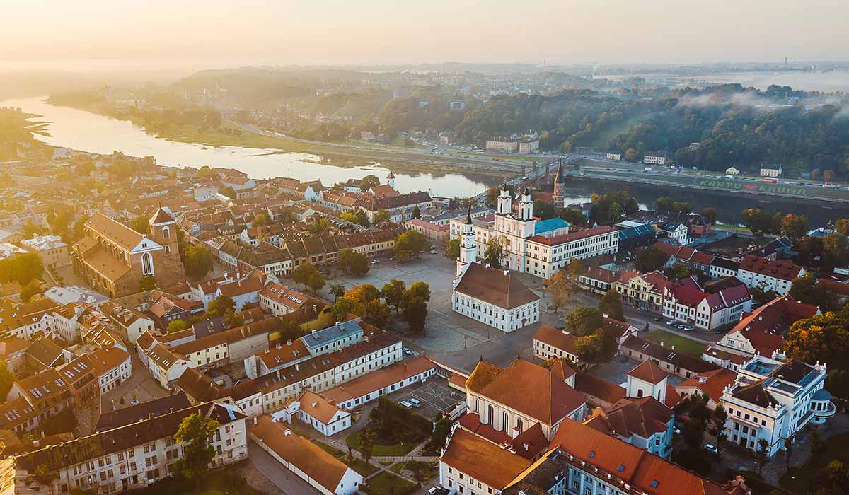 Būsto rinkoje nuotaikos geresnės, bet kainų tendencijų tai nekeičia